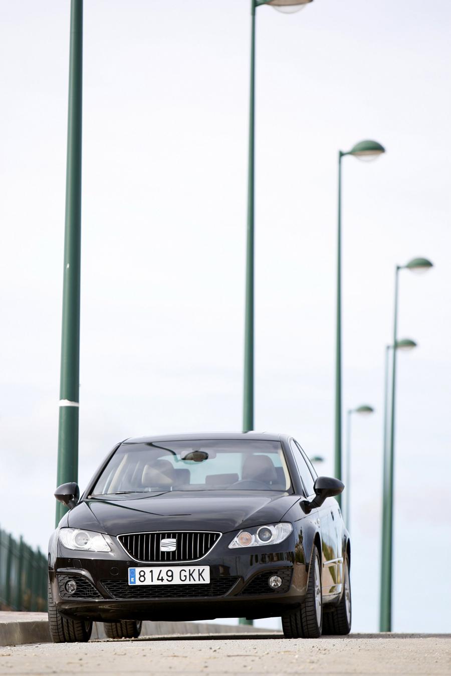  Seat Exeo 2009 года  (фото 162 из 180)